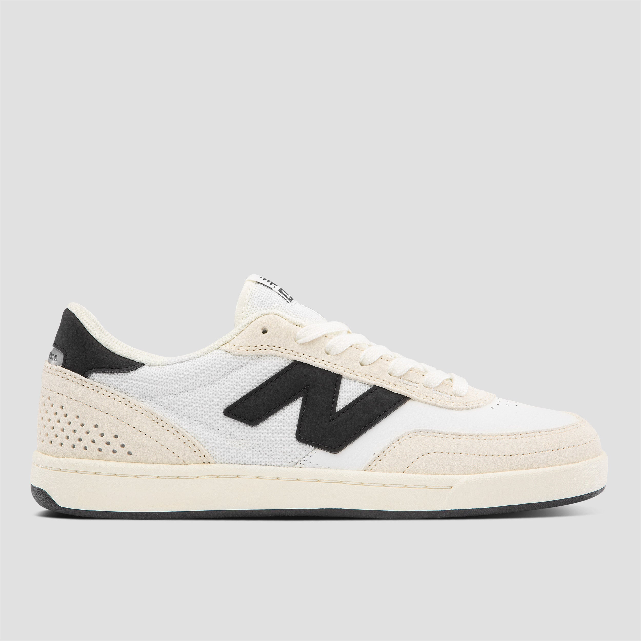New Balance 440 v2 Skateboard Shoes Sea Salt / Black