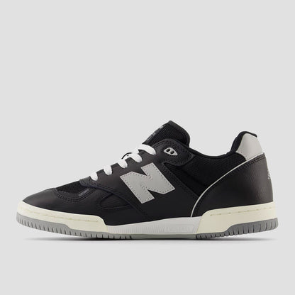 New Balance Tom Knox 600 Skate Shoes Black / Rain Cloud