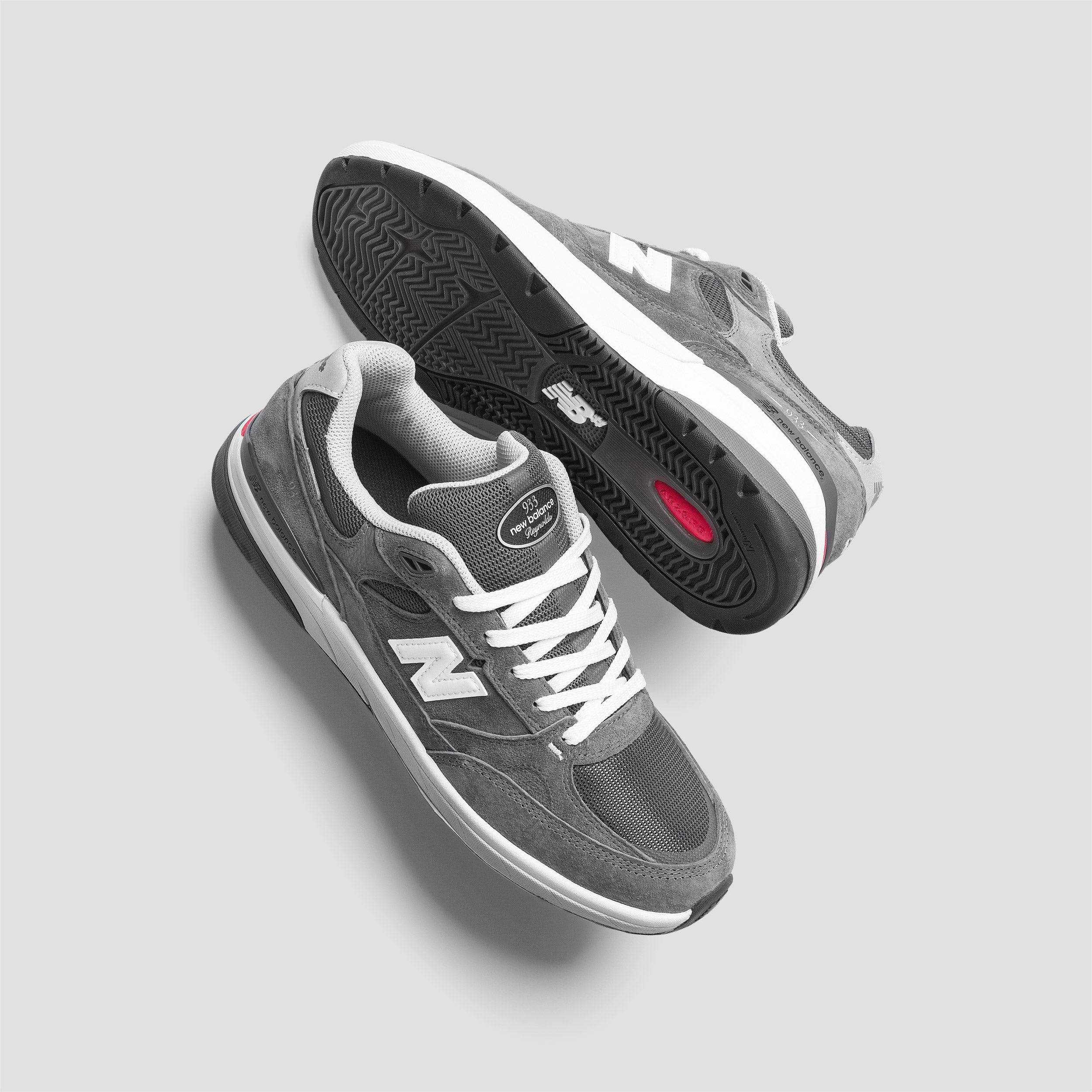 New Balance Andrew Reynolds 933 Skate Shoes Dark Grey