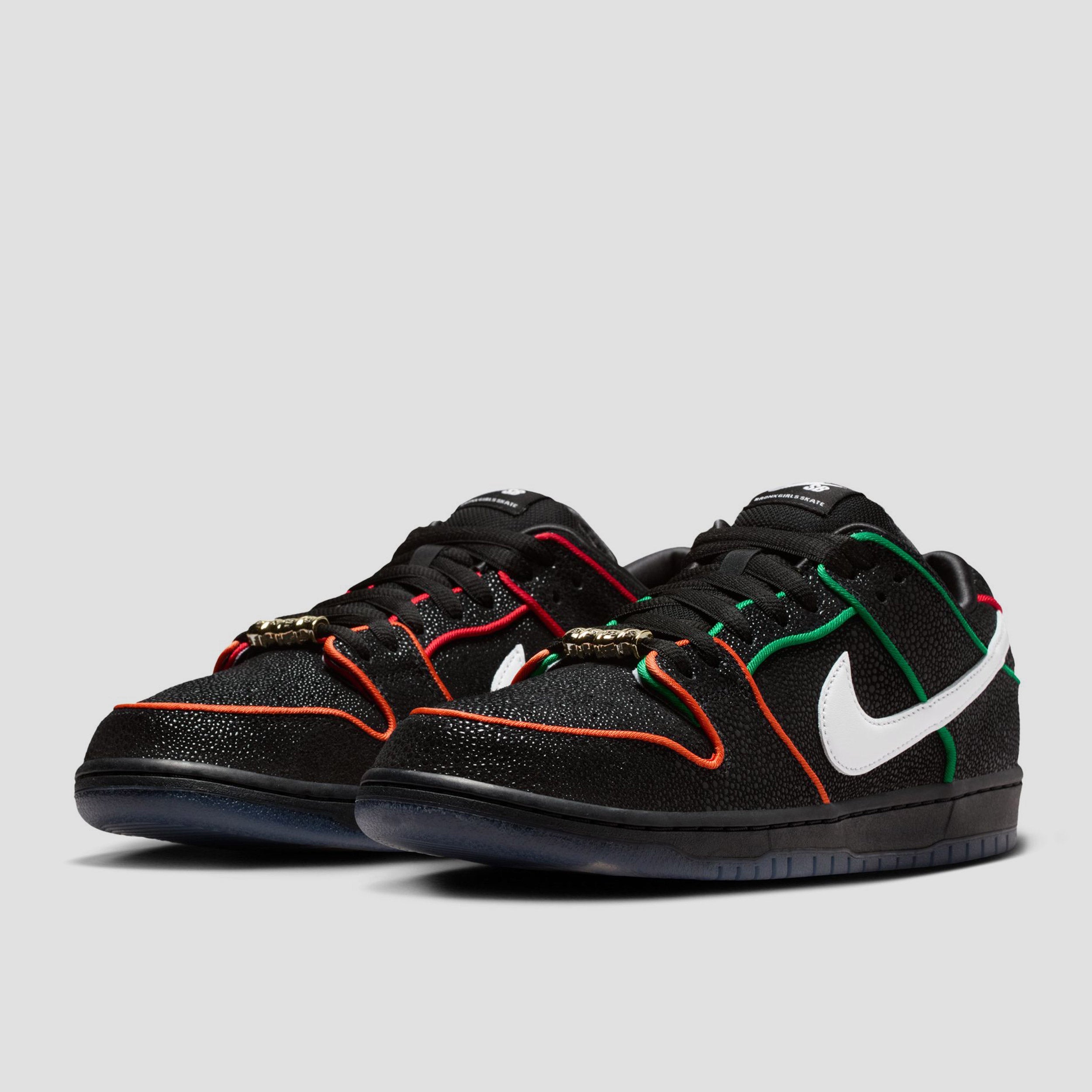 Nike SB Bronx Girls Dunk Low Pro Skate Shoes Black / White / Challenge Red / Total Orange