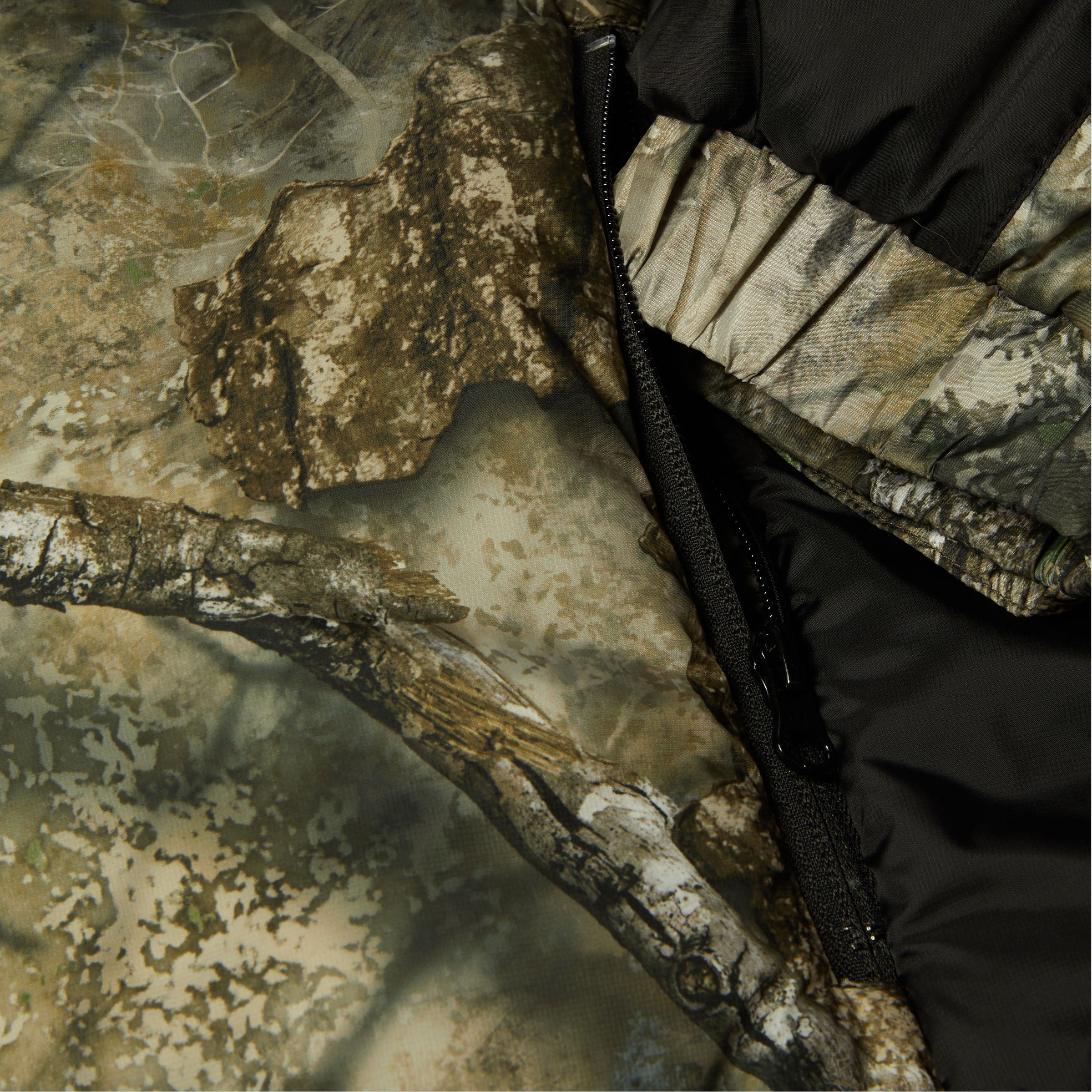 HUF Realtree Sequoia Puffer Realtree