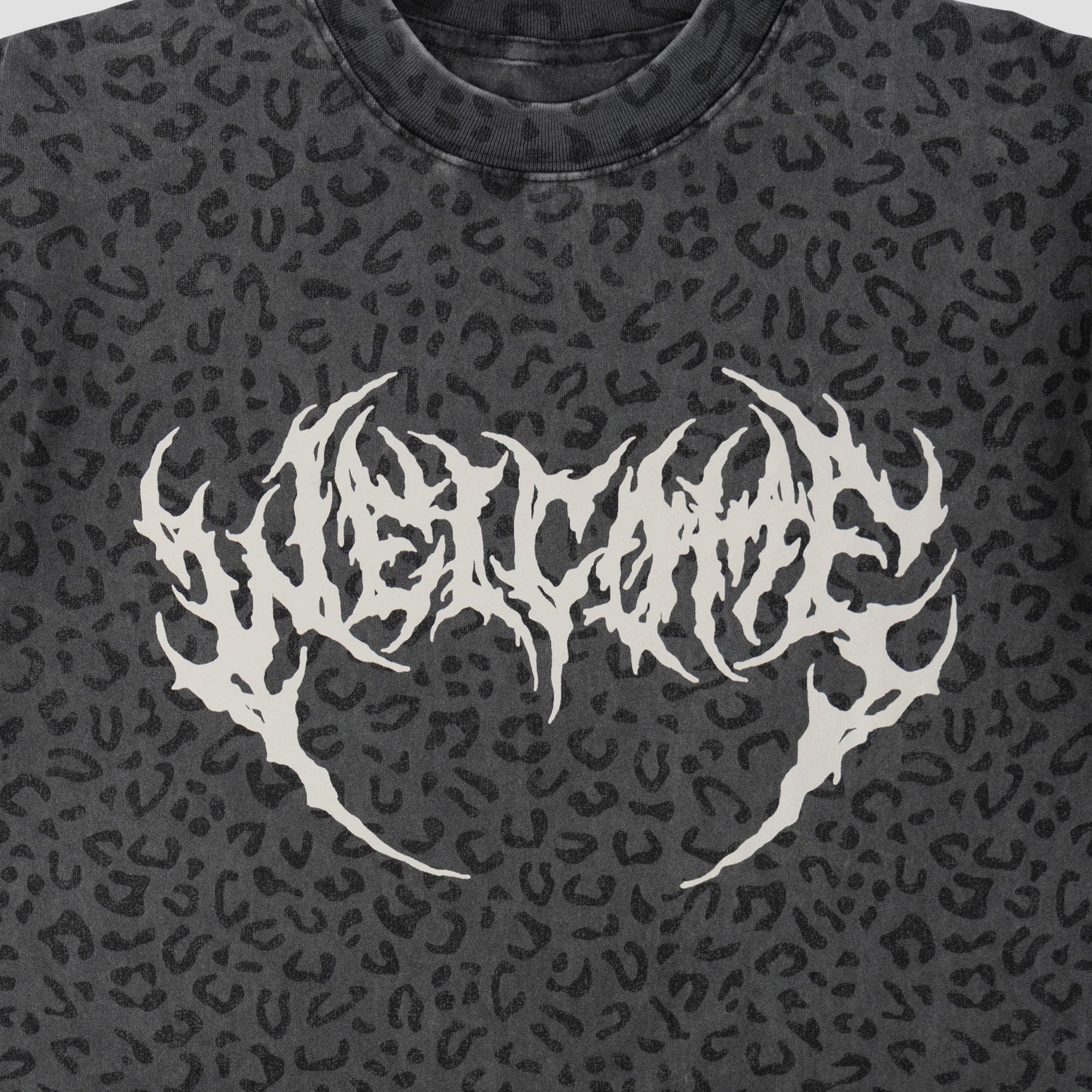 Welcome Fang T-Shirt Vintage Black / Leopard