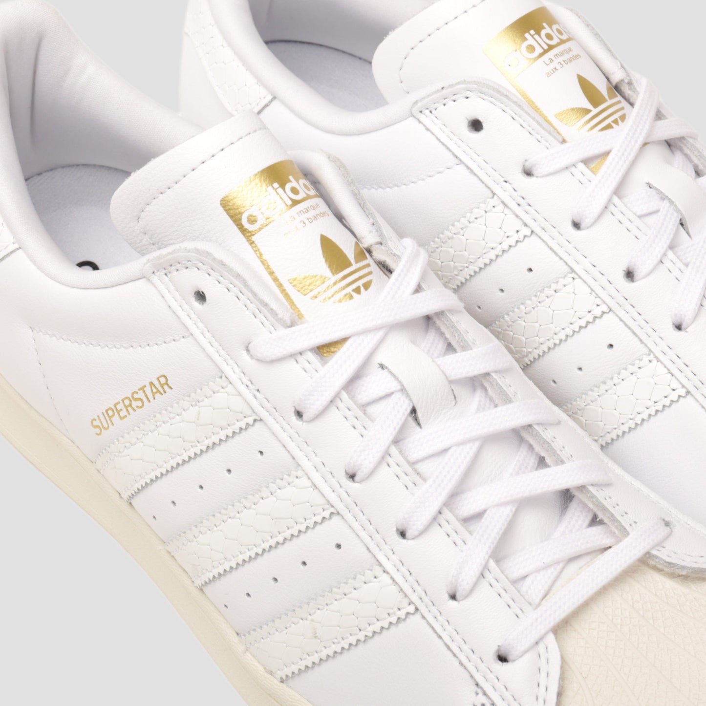 adidas Superstar Adv Skate Shoes Footwear White / Footwear White / Gold Metallic