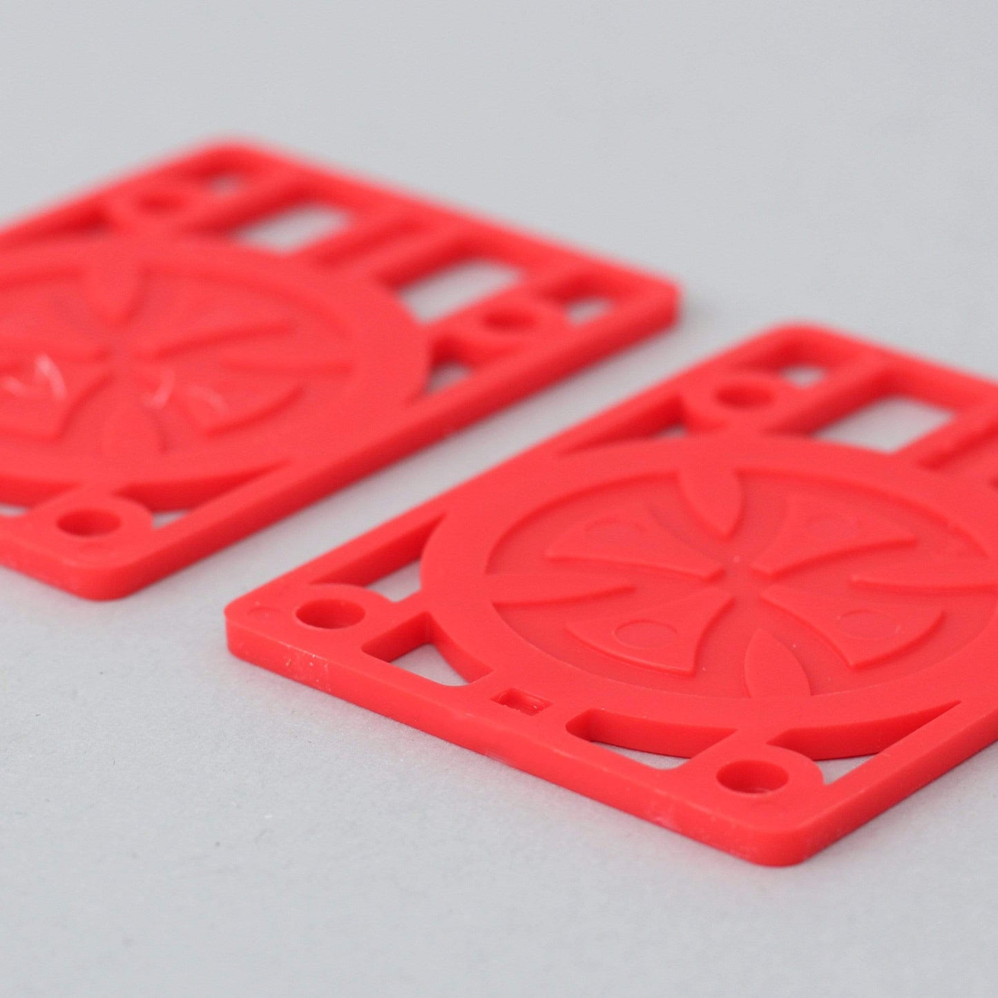 Independent 1/8 Riser Pads Red