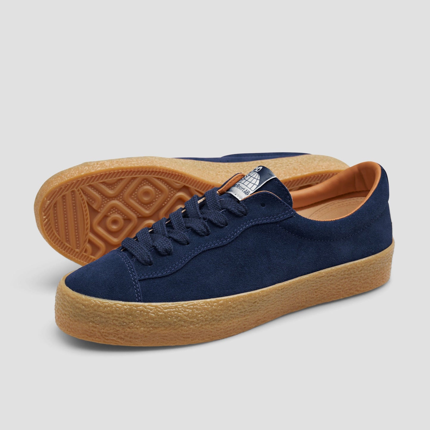 Last Resort AB VM002 Suede LO Skate Shoes Navy / Gum