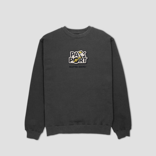 PassPort Master~Sound Embroidered Crew Tar