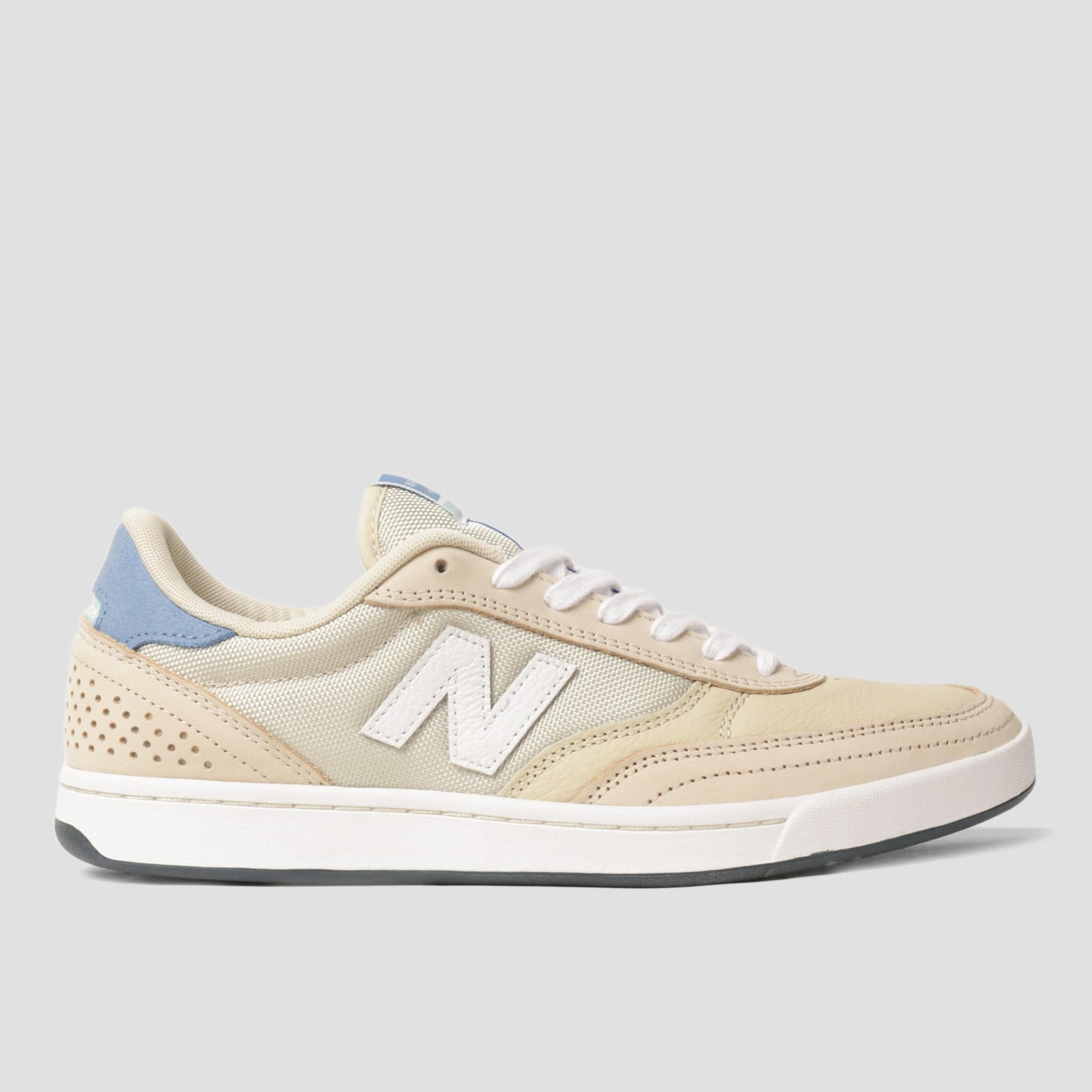 New Balance x Welcome 440 Skate Shoes Tan / White