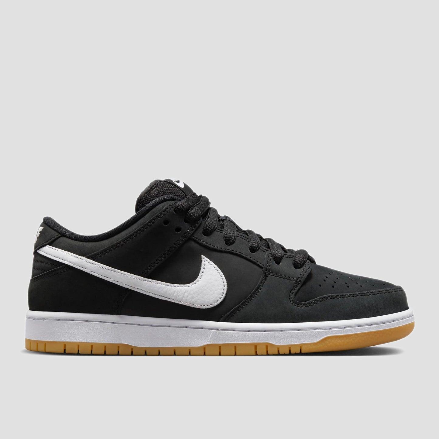 Nike SB Dunk Low Pro Skate Shoes Black / White / Gum