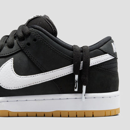 Nike SB Dunk Low Pro Skate Shoes Black / White / Gum