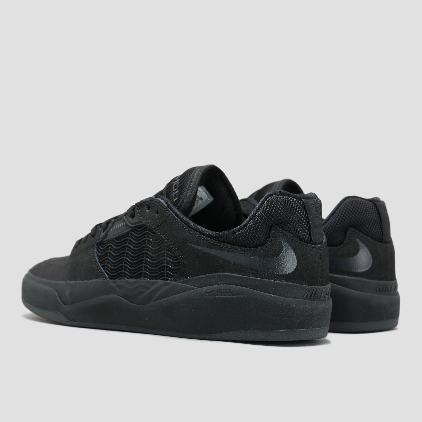 Nike SB Ishod Premium Shoes Black/Black