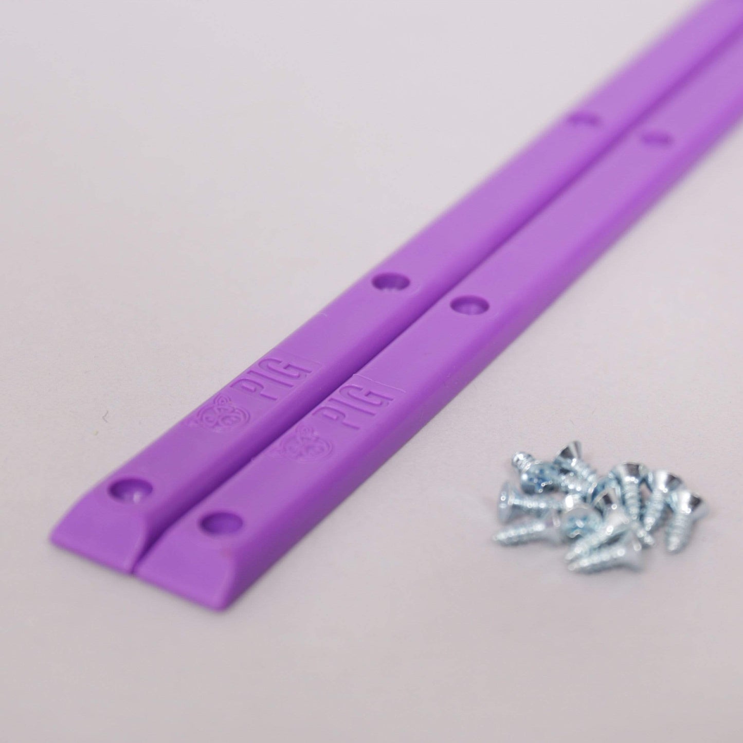 Pig Skateboard Rails Purple