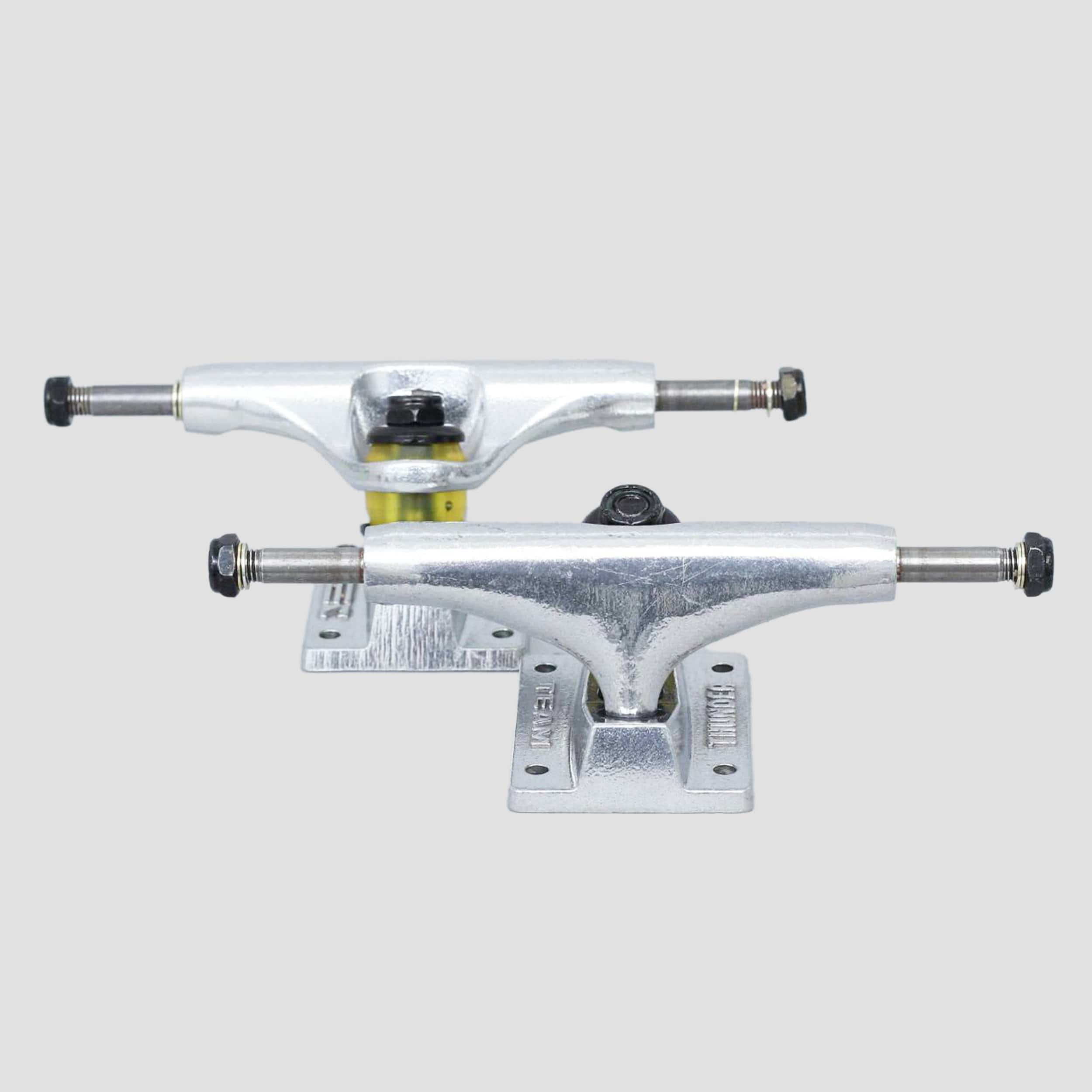 Thunder 143 Polished Skateboard Trucks (Pair)
